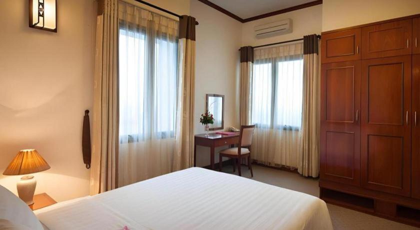 Cwd Hotel Hanoi Exterior photo